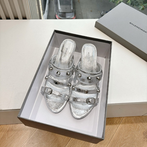 발렌시아가 여성용 펌프스 656081-3