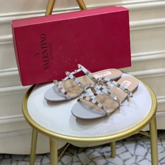 발렌티노 신상 슬리퍼 2S0S35 가죽 그레이