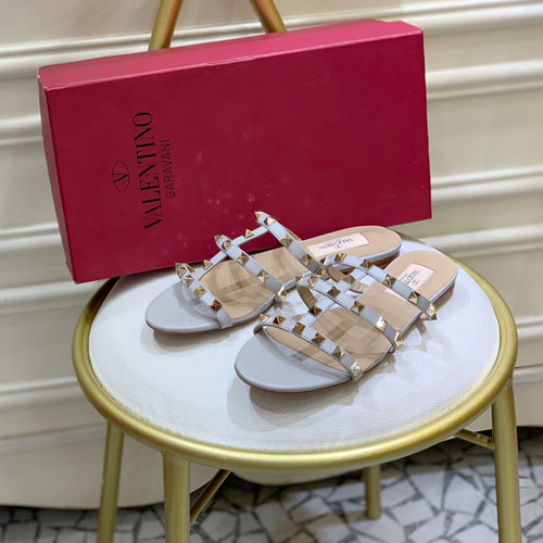 발렌티노 신상 슬리퍼 2S0S35 가죽 그레이