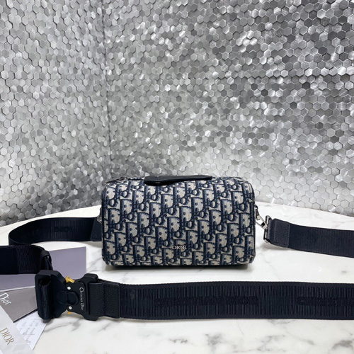 디올 오블리크 남여공용 크로스백 M9904