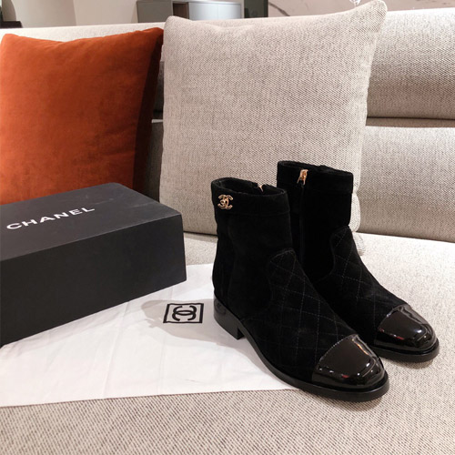 샤넬 신상 앵글부츠 G34276