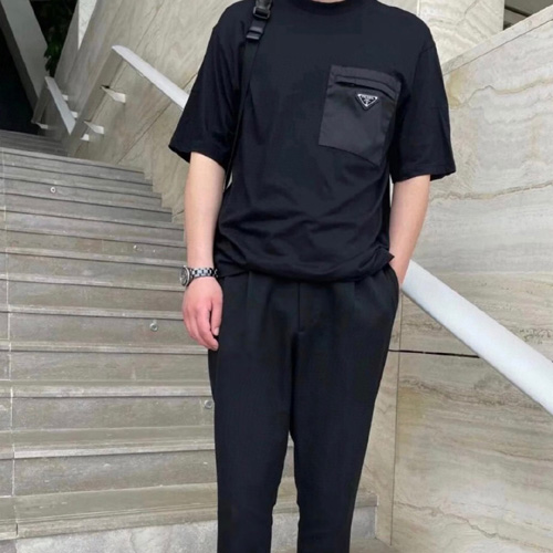 프라다 남여공용 반팔 3A508