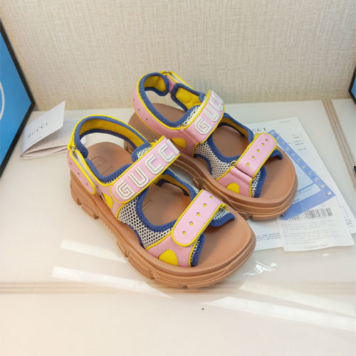 구찌 여성용 신상 샌들 620337