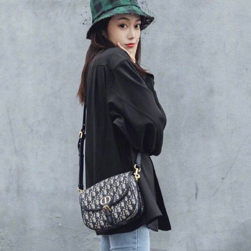 디올 DIOR BOBBY 미디엄 백 M9319 네이비