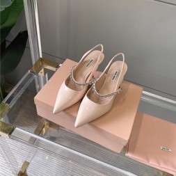 미우미우 신상 샌들 57216 베이지