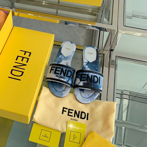 펜디 여성용 슬리퍼 FD46203-1