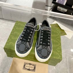 구찌 남여공용 스니커즈 670505-3