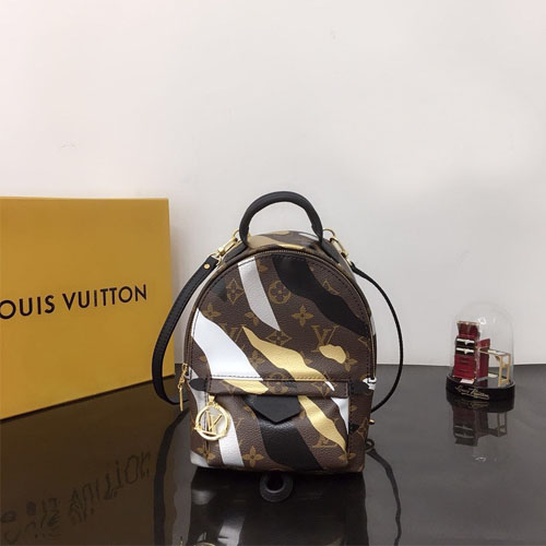 루이비통 LVXLOL 팜 스프링스 미니 M45143