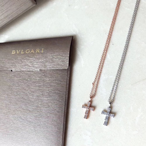 불가리 신상 목걸이 B70570